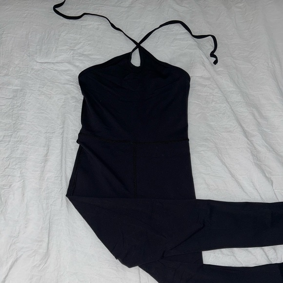 Halter Wilfred Bodysuit - Picture 4 of 9